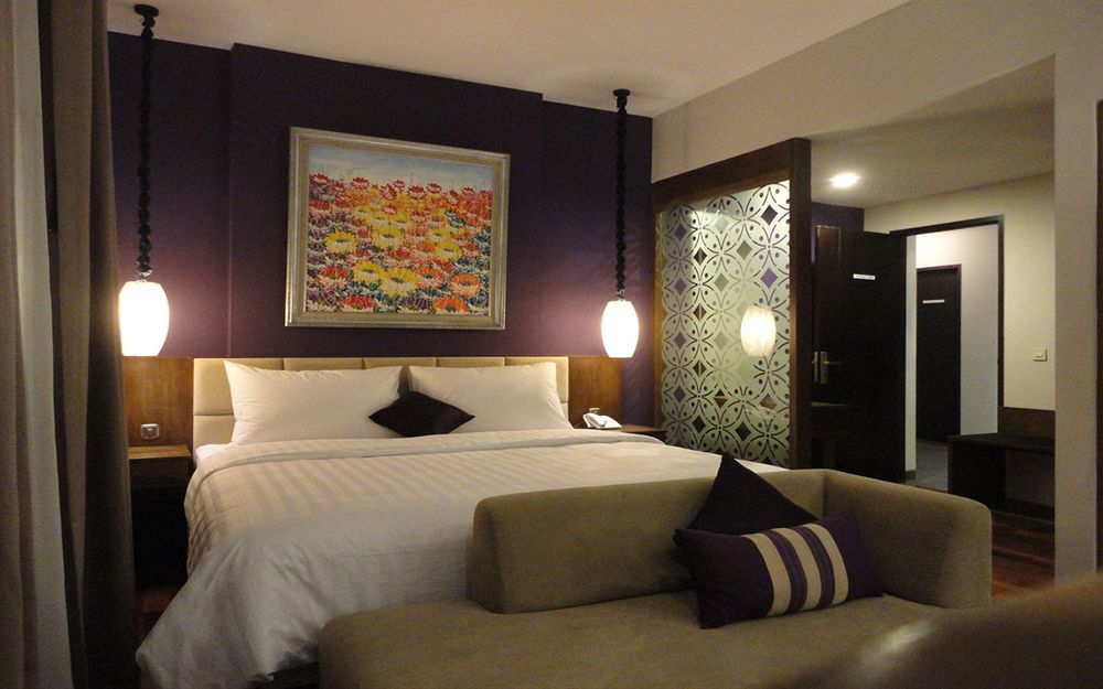 Capital O 852 The Silk At Dago Hotel Bandung Ngoại thất bức ảnh