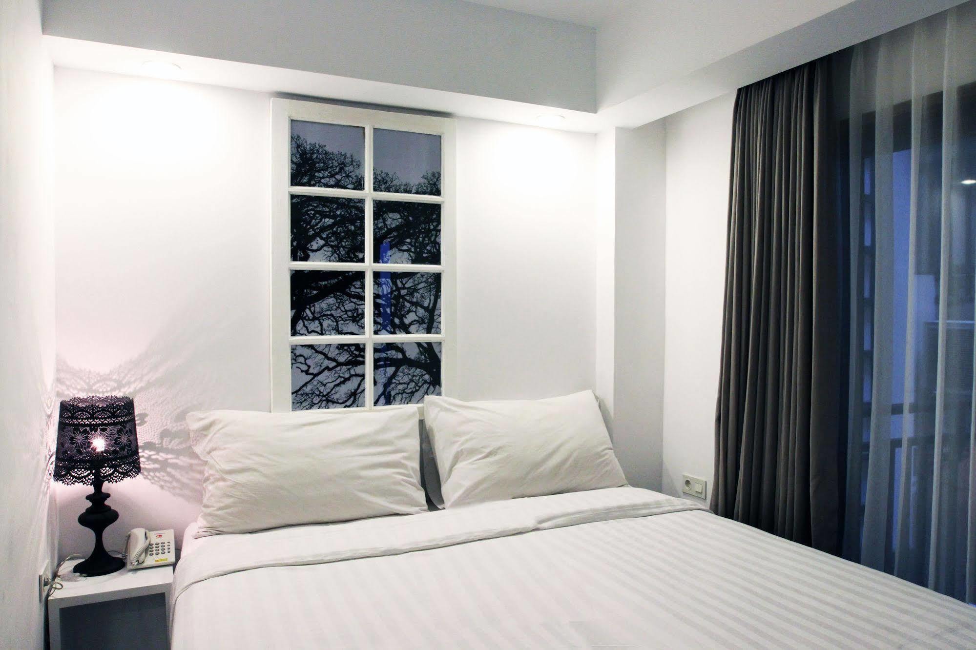 Capital O 852 The Silk At Dago Hotel Bandung Ngoại thất bức ảnh