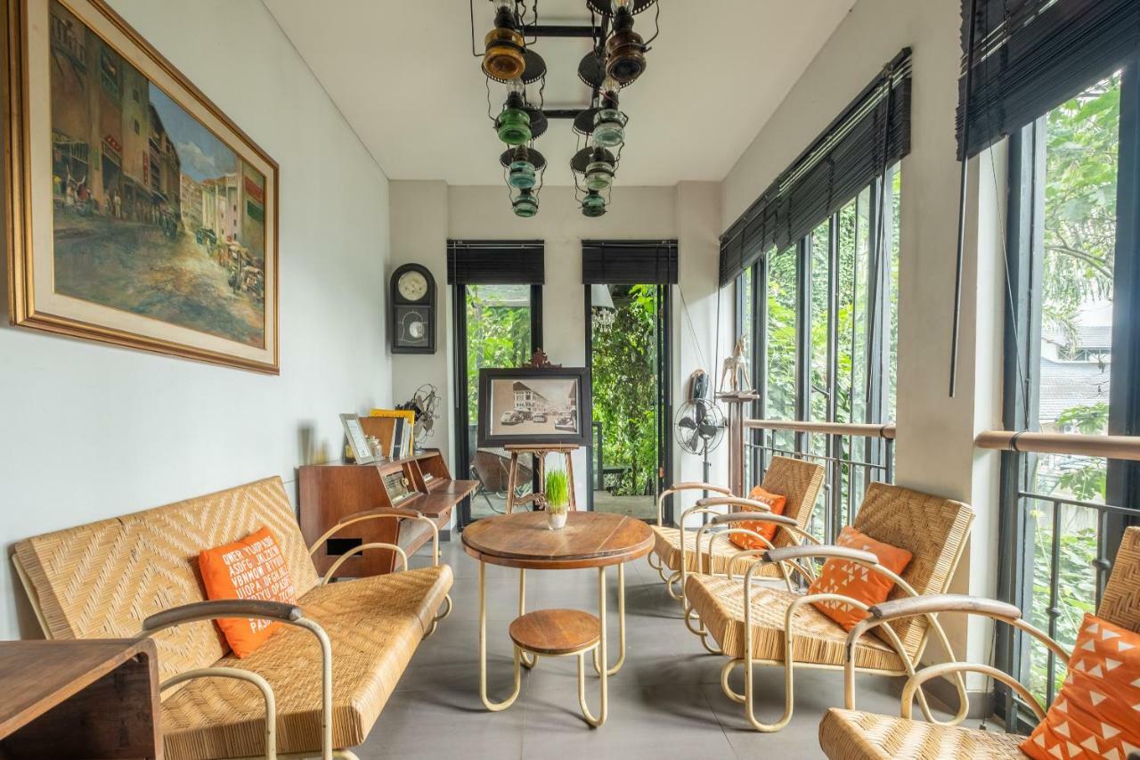 Capital O 852 The Silk At Dago Hotel Bandung Ngoại thất bức ảnh
